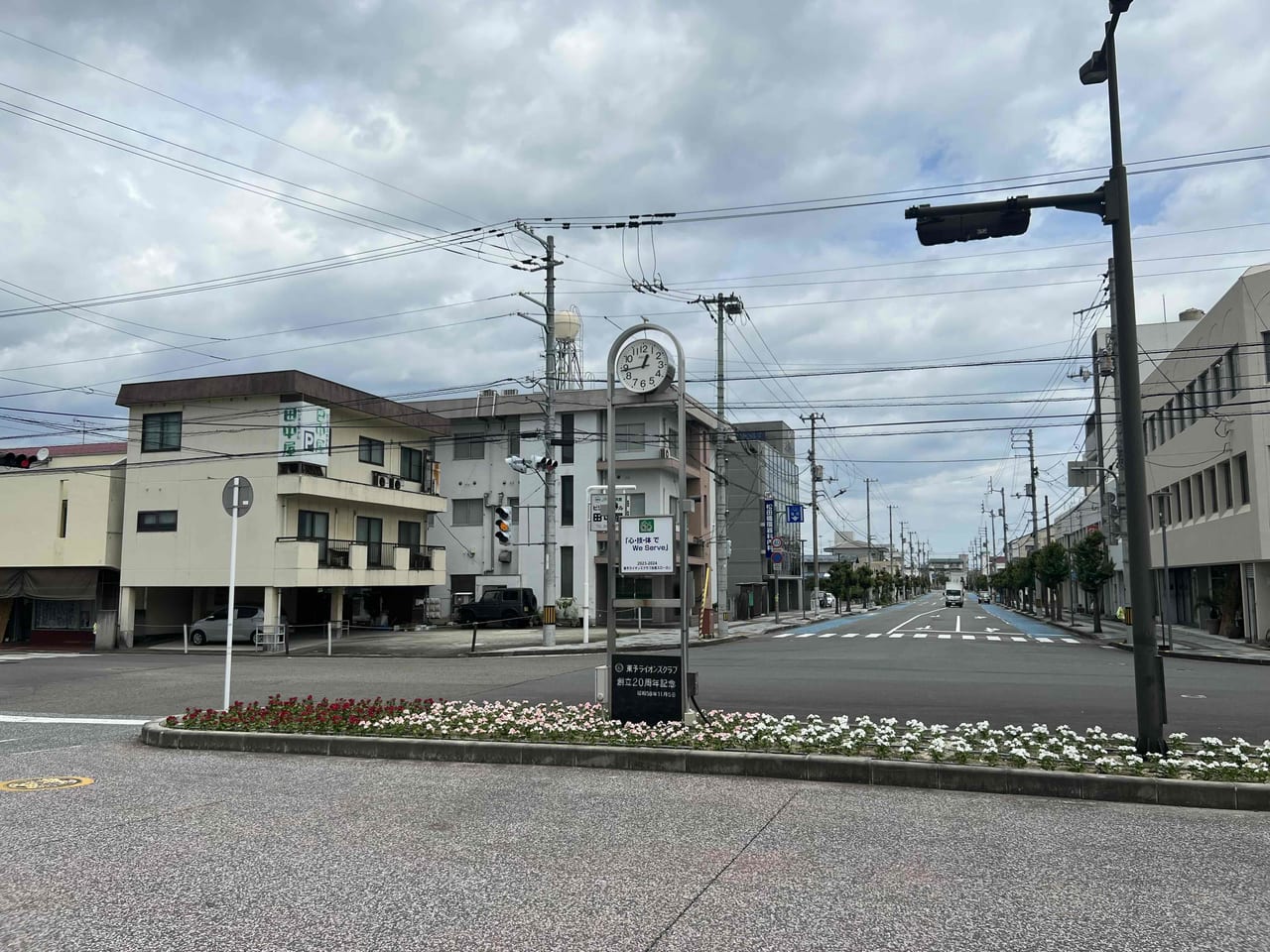 壬生川駅正面線