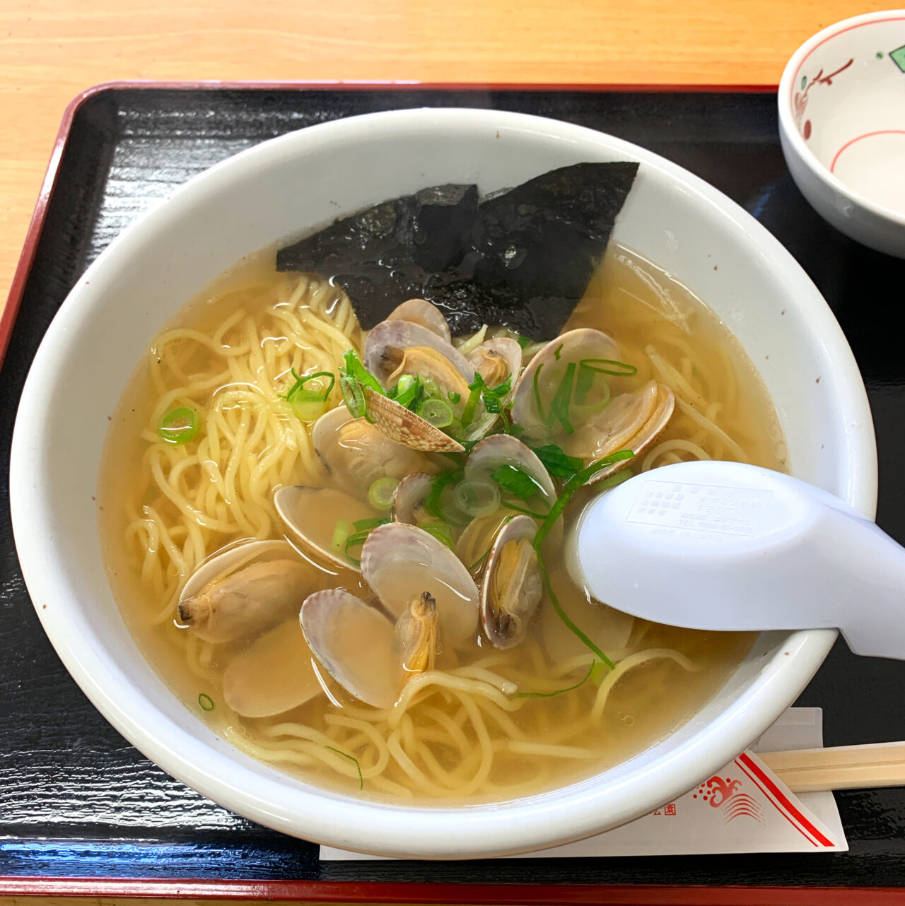 【今治市】期間ごとに内容の変わる贅沢なラーメンたちが伯方島の道の駅「マリンオアシスはかた」で販売中です!