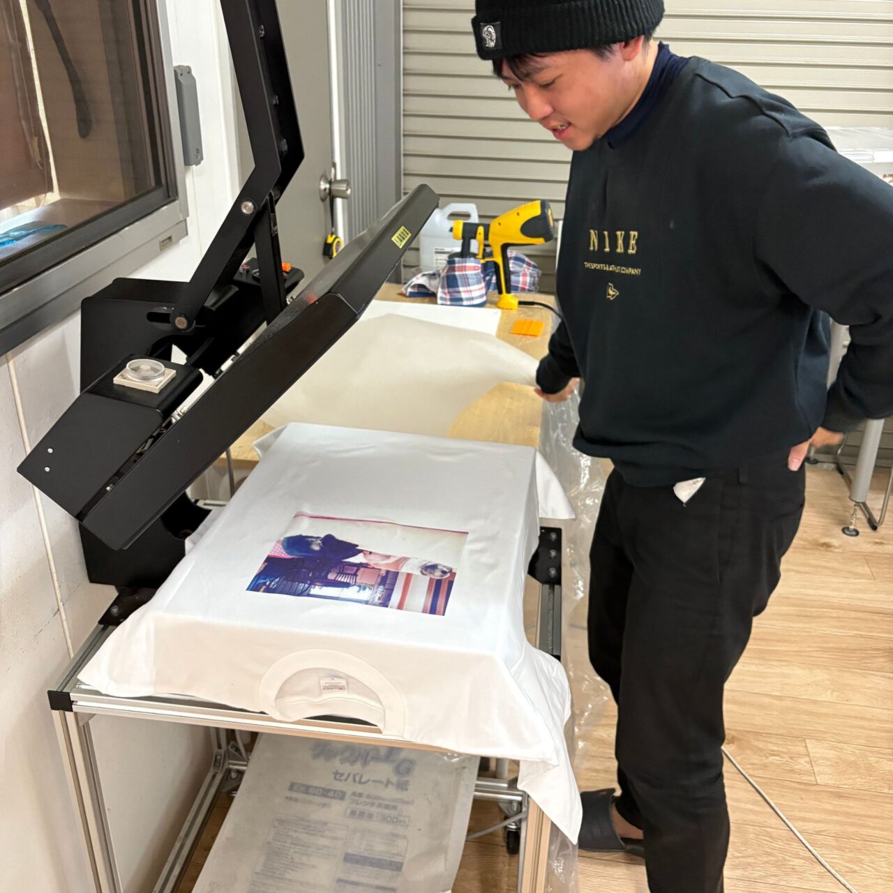 【今治市】上徳にあるプリント工房「TMラボ」ではオリジナリティー溢れるTシャツなどを制作していました!