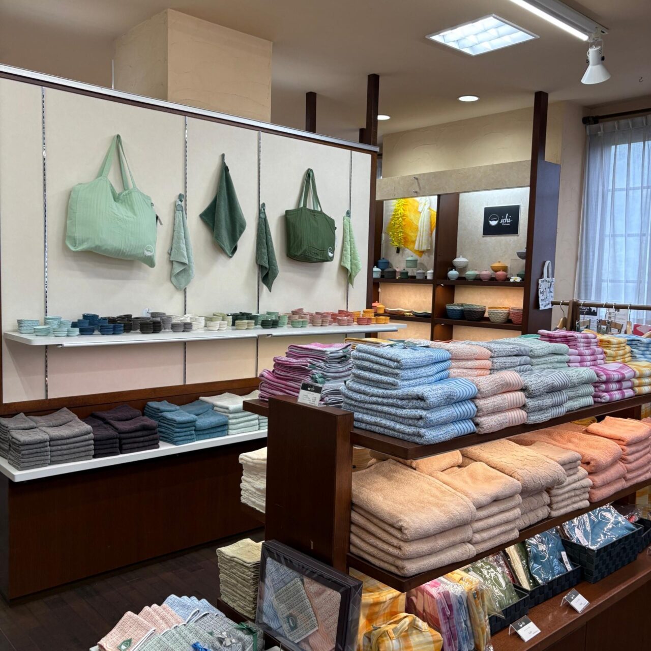【今治市】アートとグルメの渾然一体! 「タオル美術館」で創立25周年記念イベントが近日開催されます!