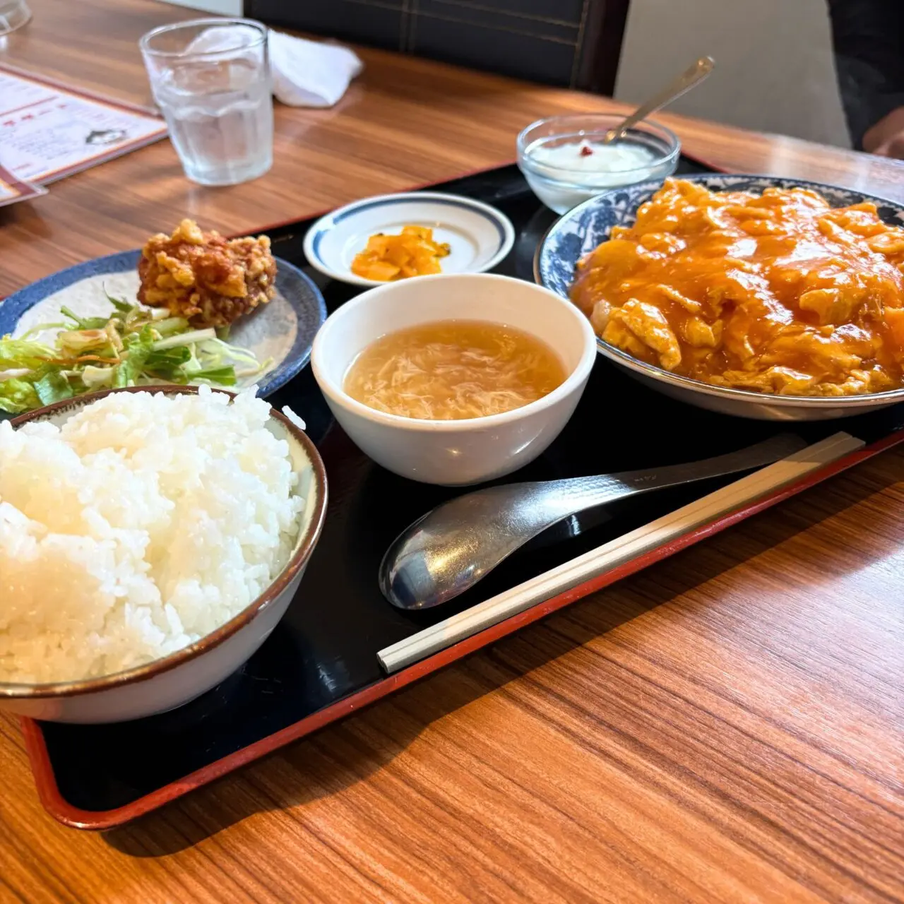 【今治市】お手軽価格でも満足感抜群! 「チャイナダイニング彩鳳」の日替わり定食!