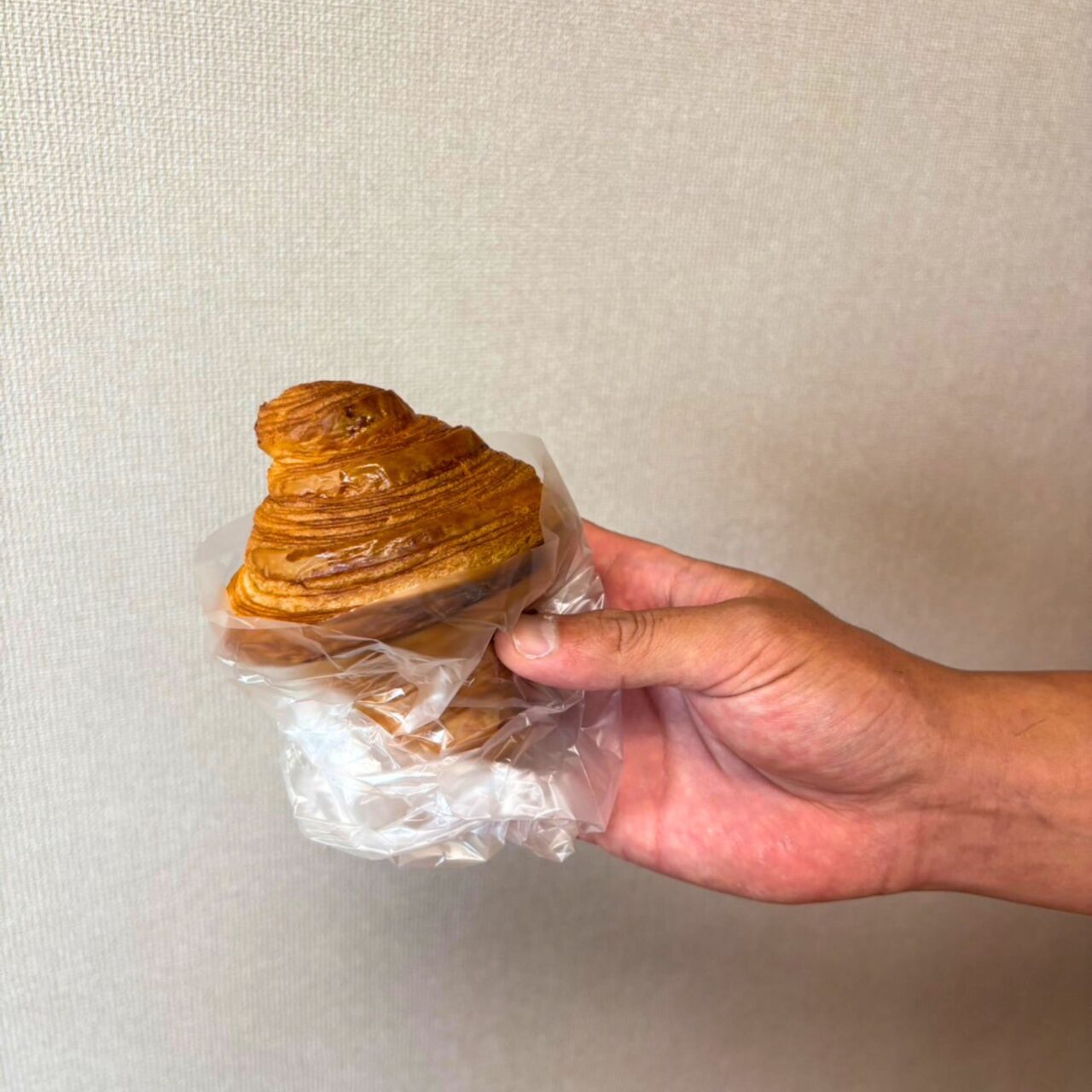 【今治市】三世代に渡り引き継がれたあんぱんとパティシエ修行をしたシェフが作るクロワッサンがおすすめの「バイカルベーカリー」