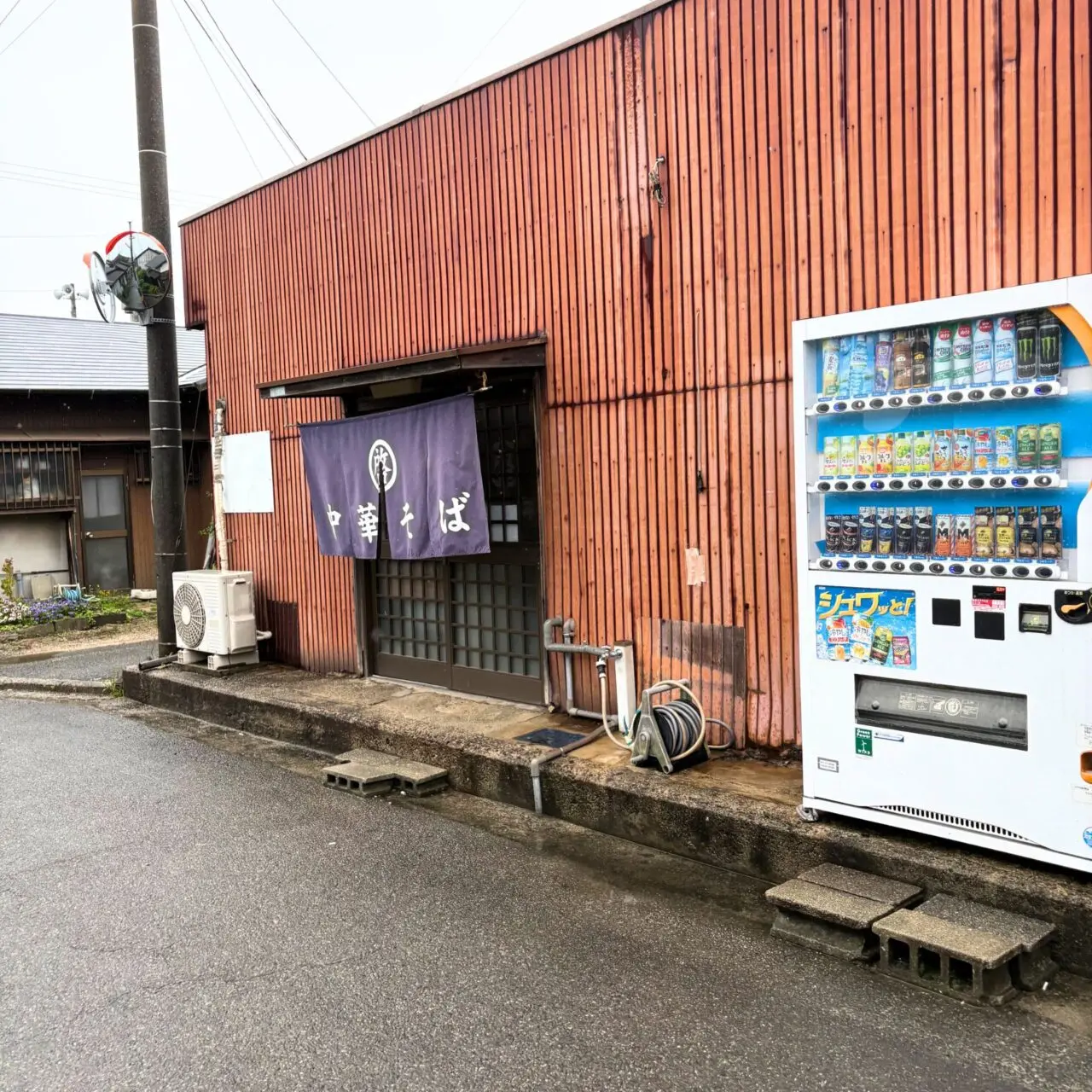 【今治市】昔ながらの美味しいお店「丸啓」では優しくどこか懐かしい味の中華そばが食べられます!