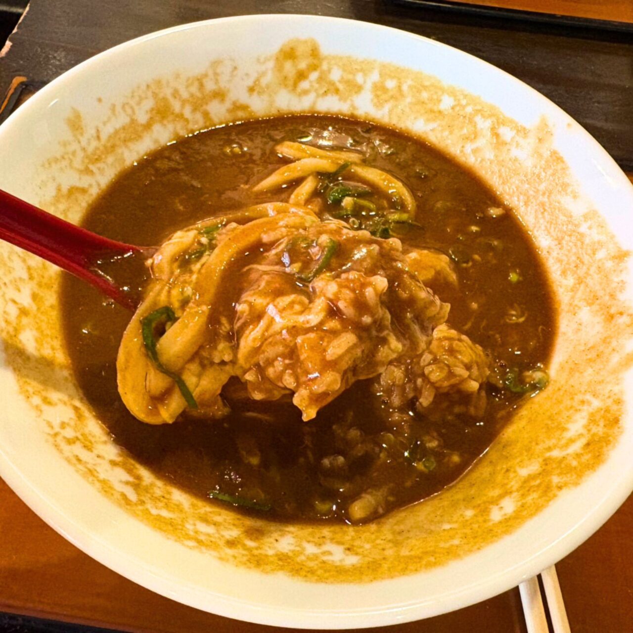 【今治市】地堀の「うどん酒房ちから」の看板メニュー、キングカレーの正体とは！？