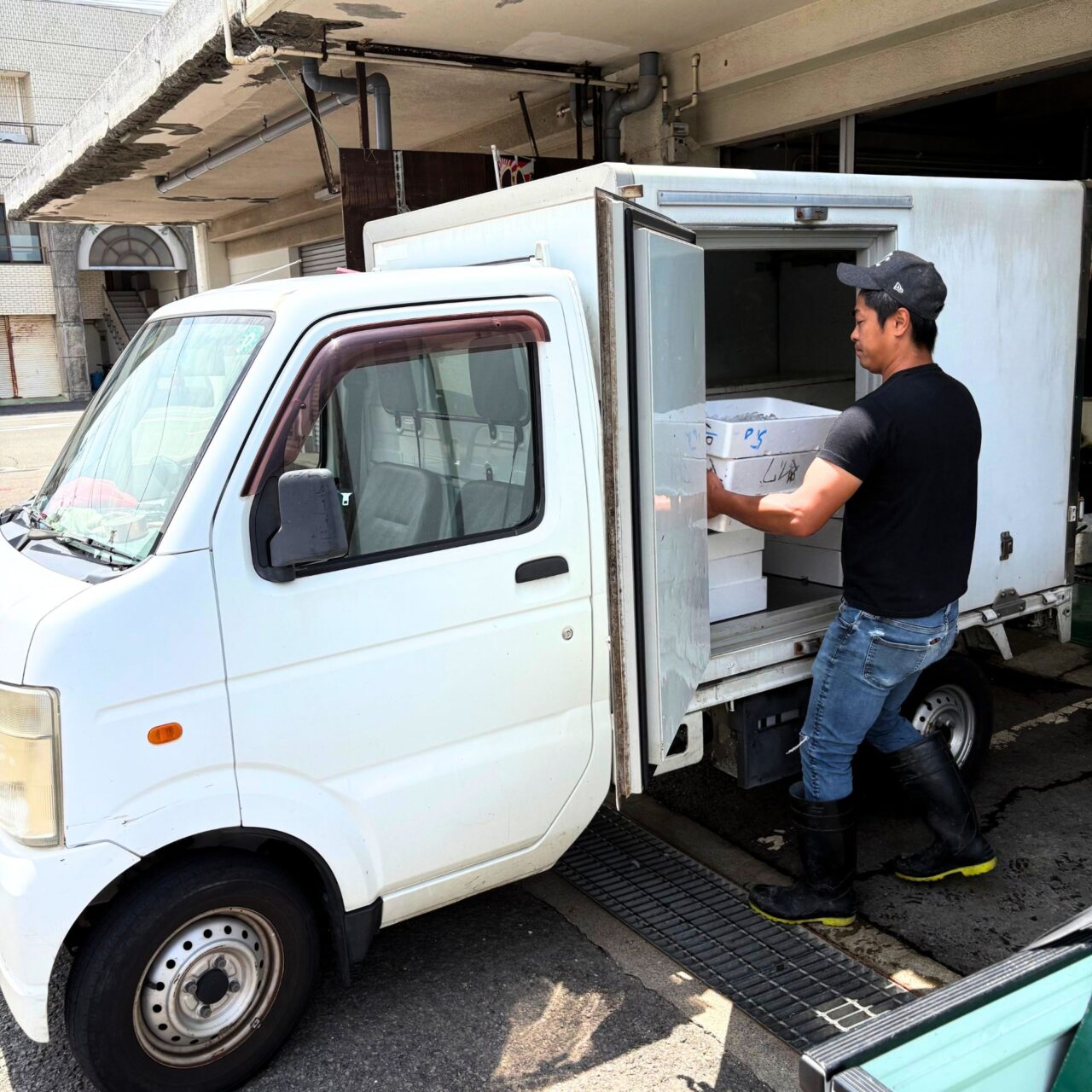 【今治市】漁師と企業がタイアップ! 「新鮮海鮮丼＆海鮮BBQ」のお店が天保山町に新しくオープン予定!