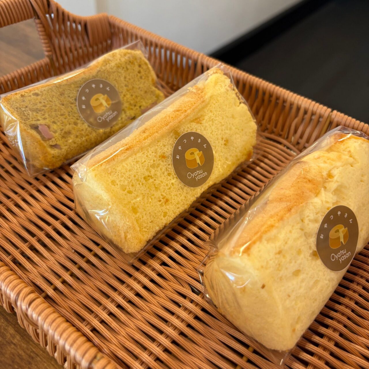 【今治市】ジュニアからシニアまで笑顔で食べられる「シフォンケーキ専門店 おやつやさん」を再取材!