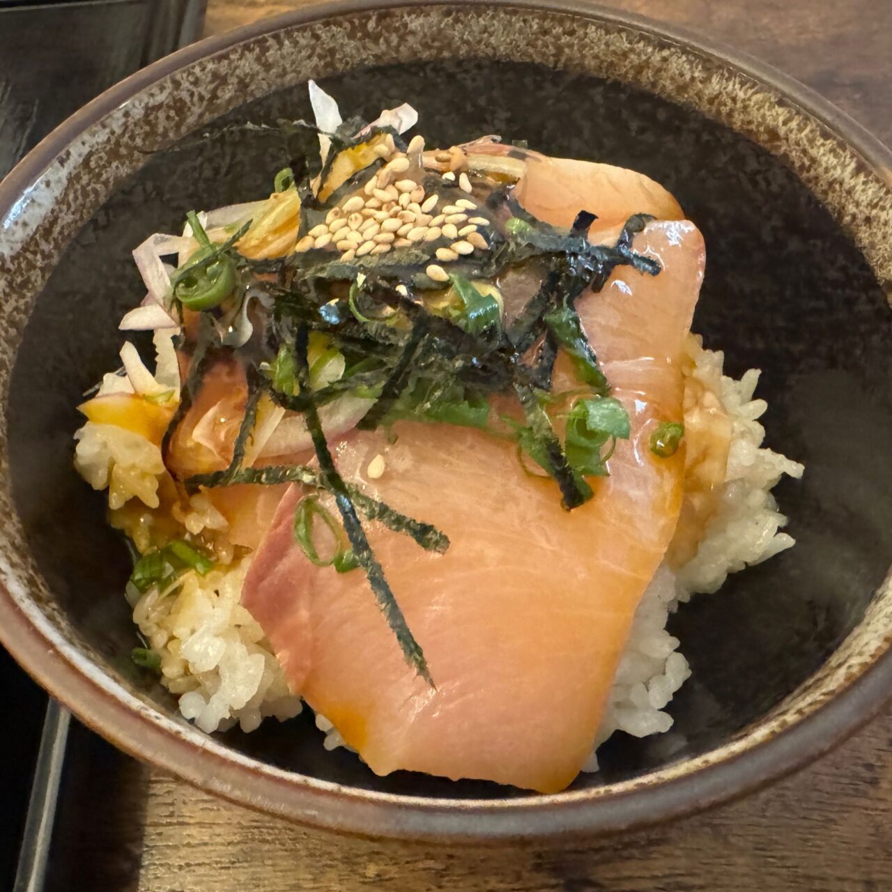 【今治市】和のburi×sushi ブリ専門店で味わう「熟成ブリの日向めし」