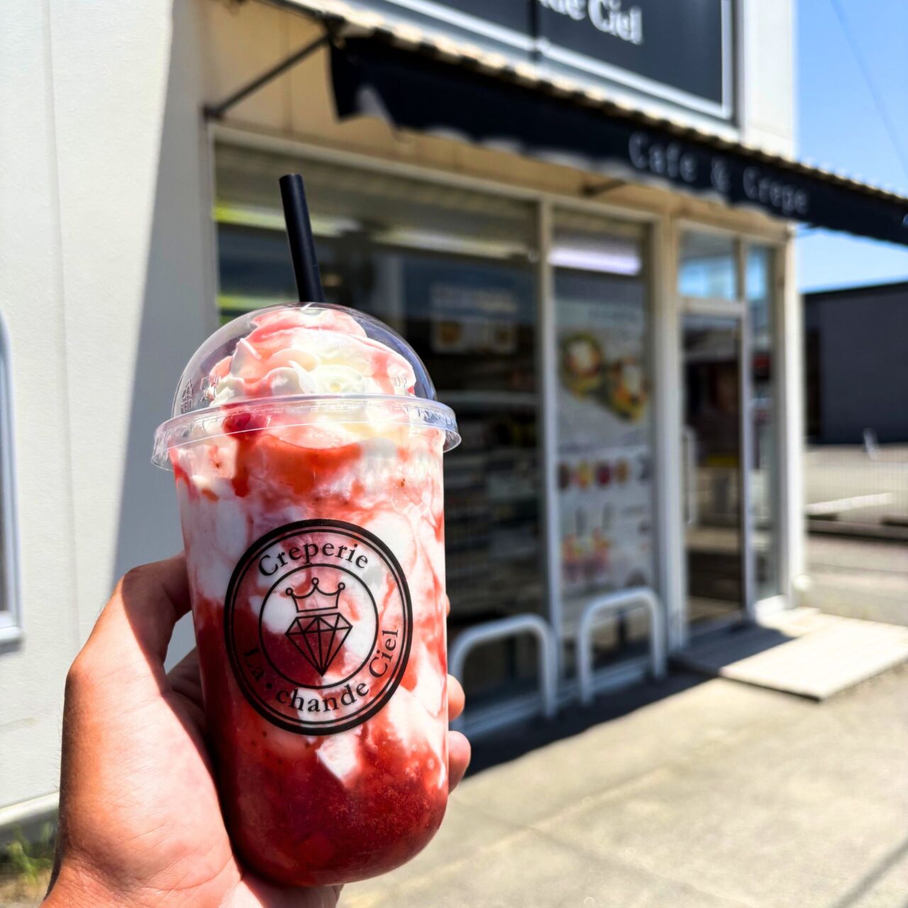 【今治市】河南町の「ラ・シャンドシエル立花本店」で韓国で人気のスイーツ「ヨアボ」の提供がスタート!