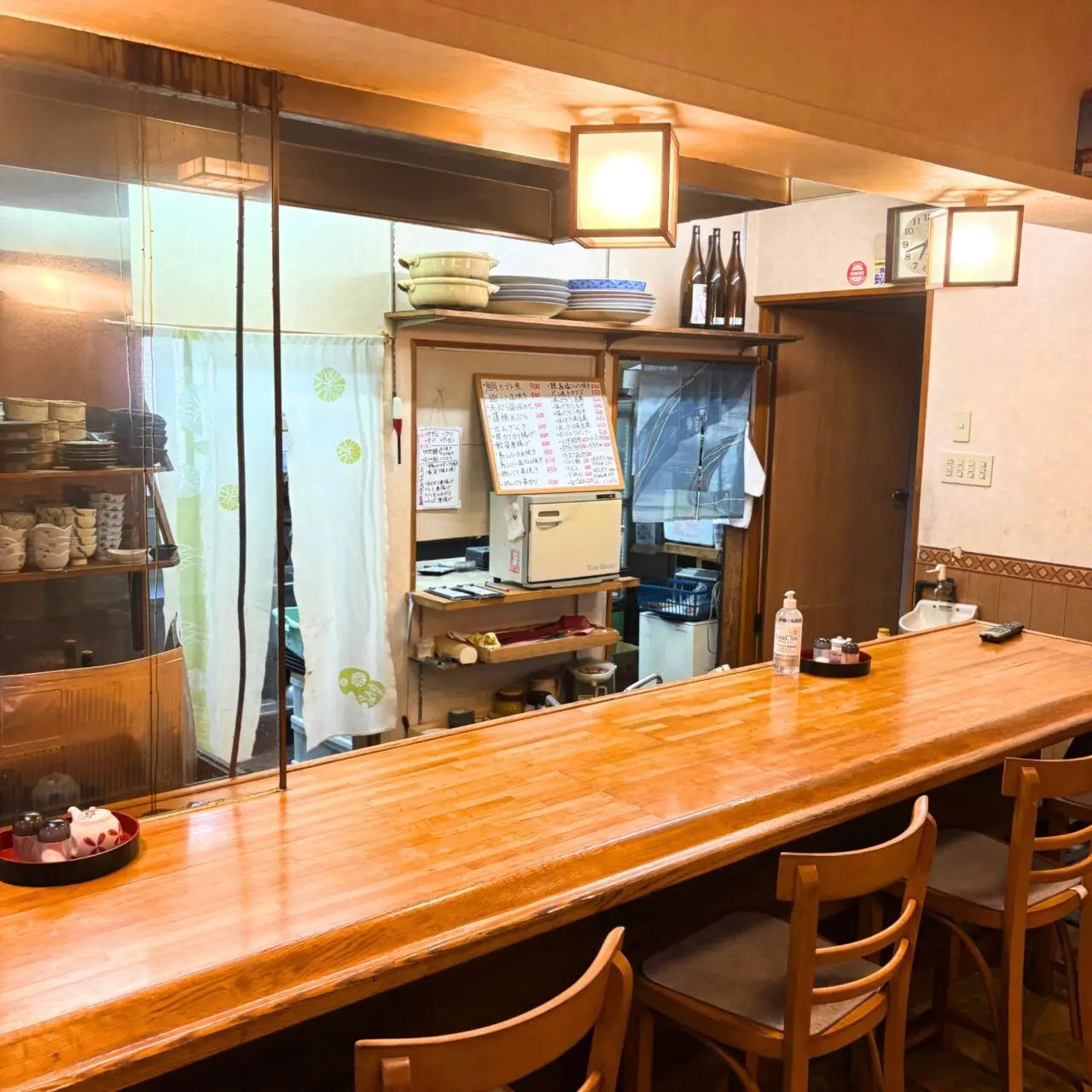 【今治市】自然豊かな地域ならではの食事に舌鼓。「お食事処 川志」に夜間お邪魔してみました!