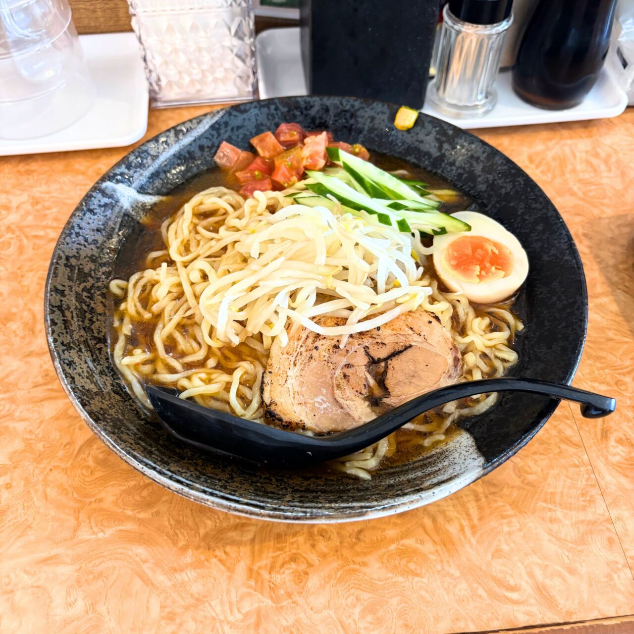 【今治市】塩ラーメンが人気の「TRITON RAMEN (トリトンラーメン)」が手掛ける、夏が終わるまでの限定商品「冷やし中華」