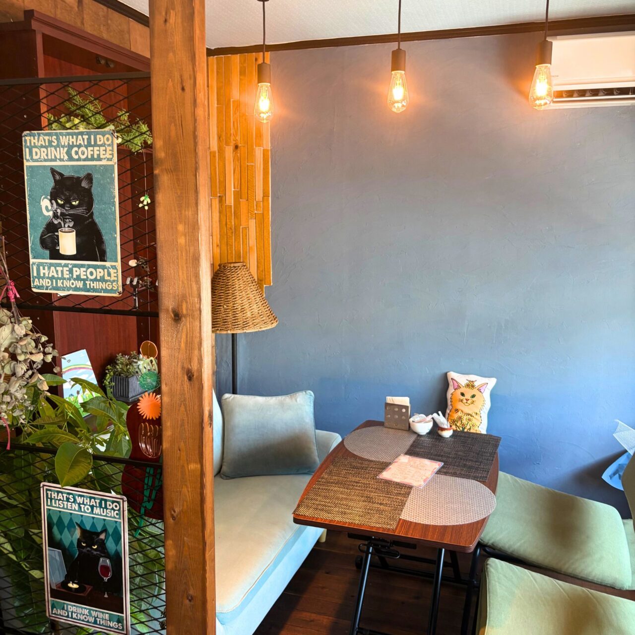 【今治市】7月にオープンした「Cafe Slack cats」の限定10食、その日によって内容と金額が変わるランチをご紹介!