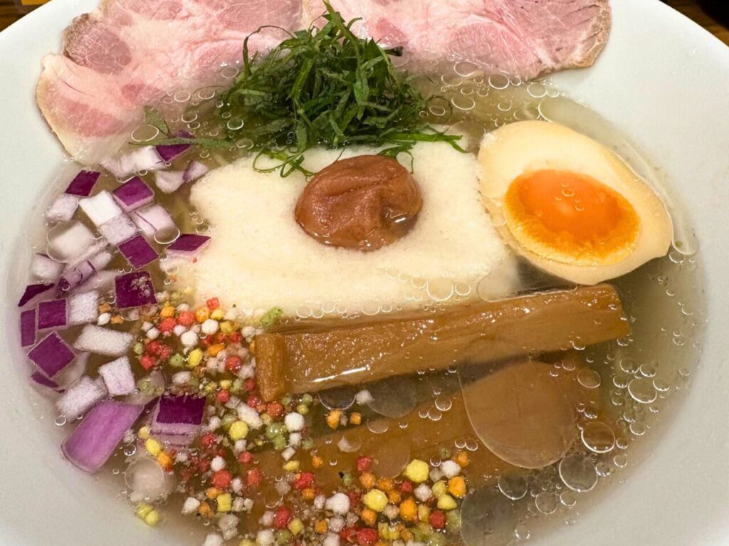 【今治市】1日15食限定! 「中華そば 千(KAZU)」の冷やし梅しそ山掛けそば
